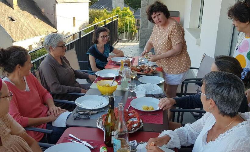 تختخواب و صبحانه Les Balcons Du Trégor