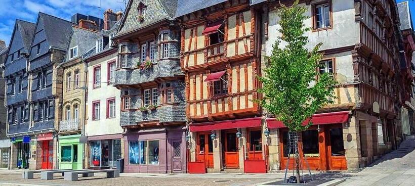 تختخواب و صبحانه Les Balcons Du Trégor