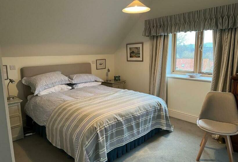 민박 The Norfolk Haybarn