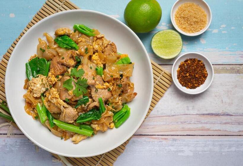 هتل Darling Harbour Residence   South Pattaya