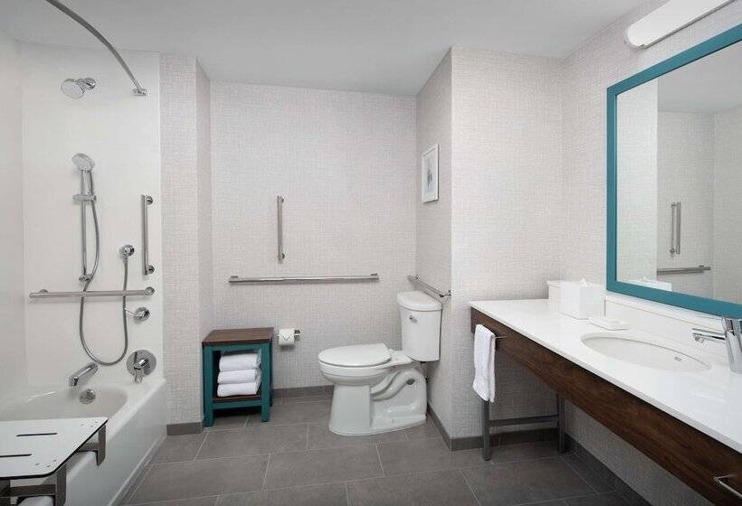 فندق Hampton Inn Orlando Southeast Nona