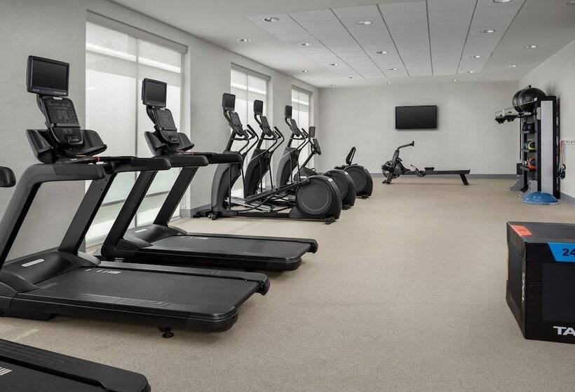 בית מלון כפרי Home2 Suites By Hilton Orlando Southeast Nona