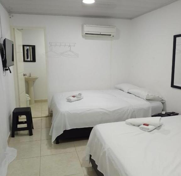 酒店 Maria Eugenia