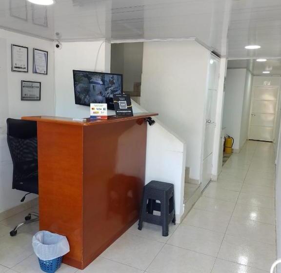 酒店 Maria Eugenia