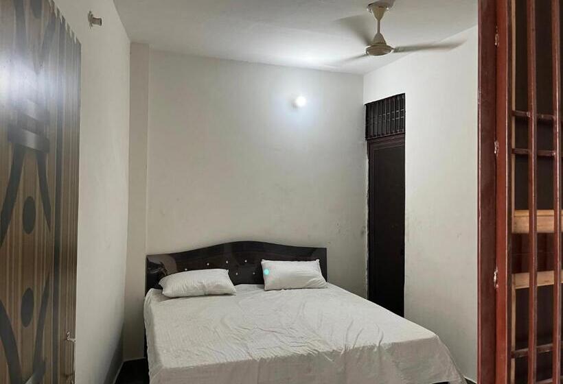 Отель Oyo 81218 Rk Oyo