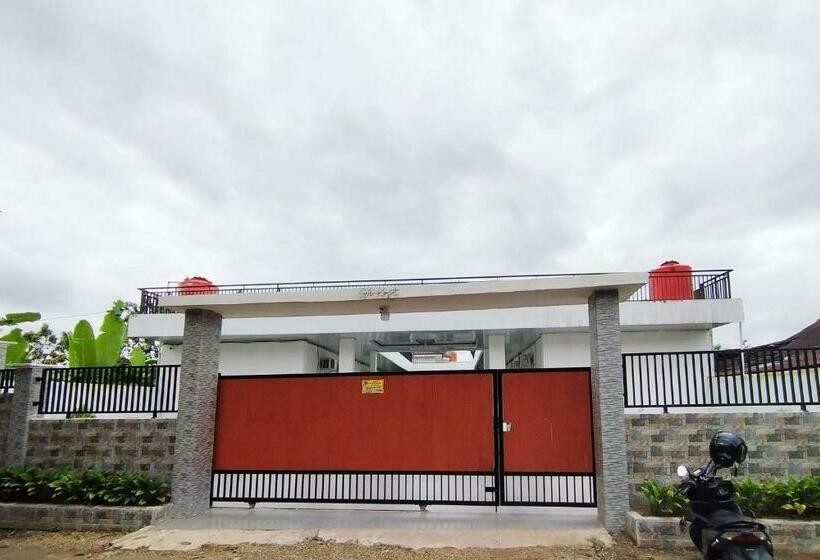 فندق Oyo 92522 Gle Kost Syariah