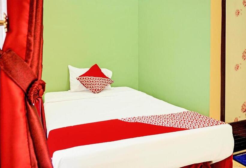 فندق Oyo 92522 Gle Kost Syariah