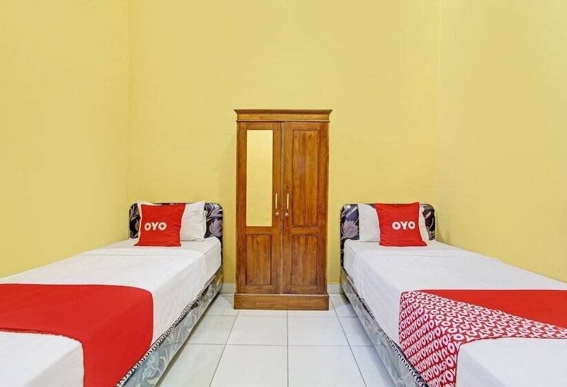 Отель Sakeena Syariah Purwodadi Redpartner