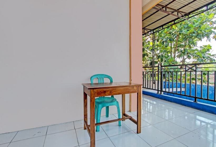 Отель Sakeena Syariah Purwodadi Redpartner