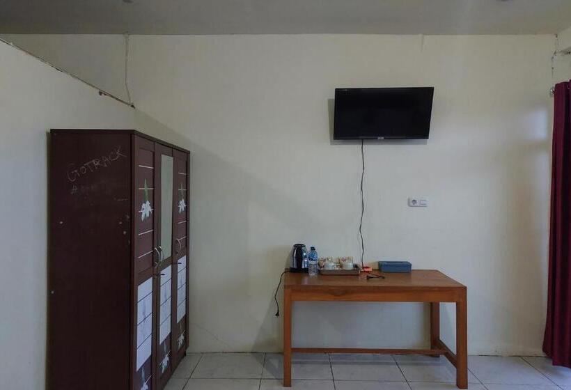 ホテル Oyo 92545 Wawi Kadio Homestay