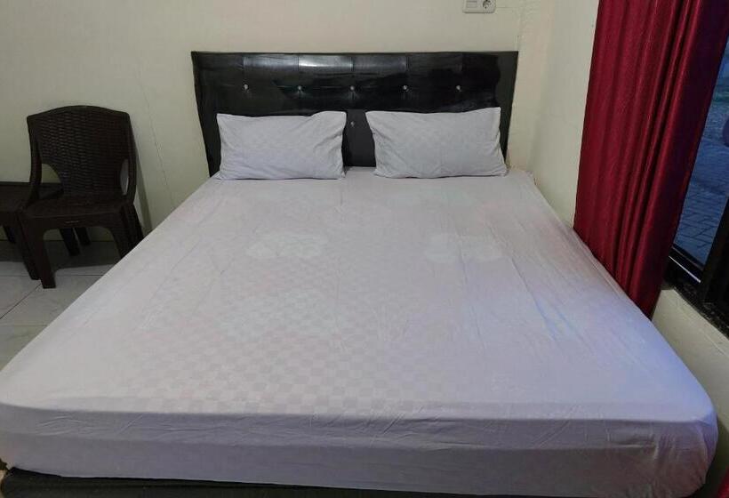 ホテル Oyo 92545 Wawi Kadio Homestay