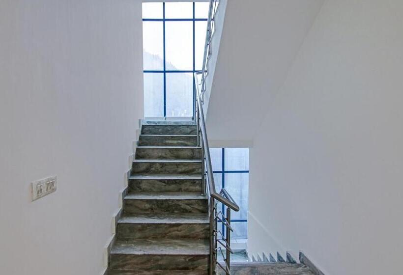 酒店 Oyo Flagship 81244 Dev Regency