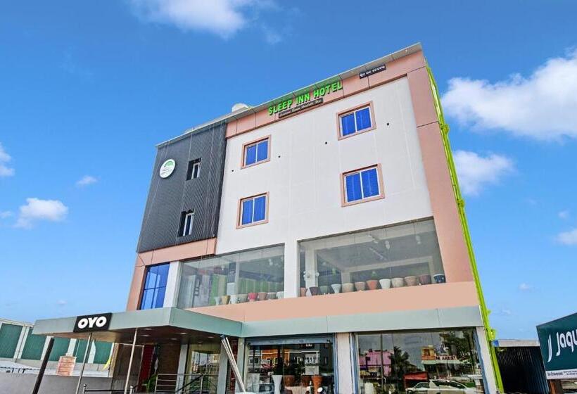 Hotell Oyo Flagship 81269 Sleep Inn