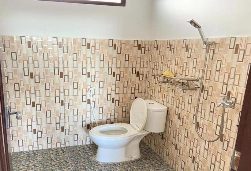 בית מלון כפרי Spot On 92544 Senja Homestay