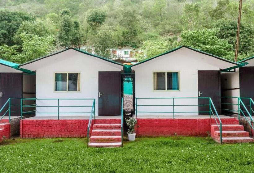 בית מלון כפרי The Hill Mount Resort Shivpuri