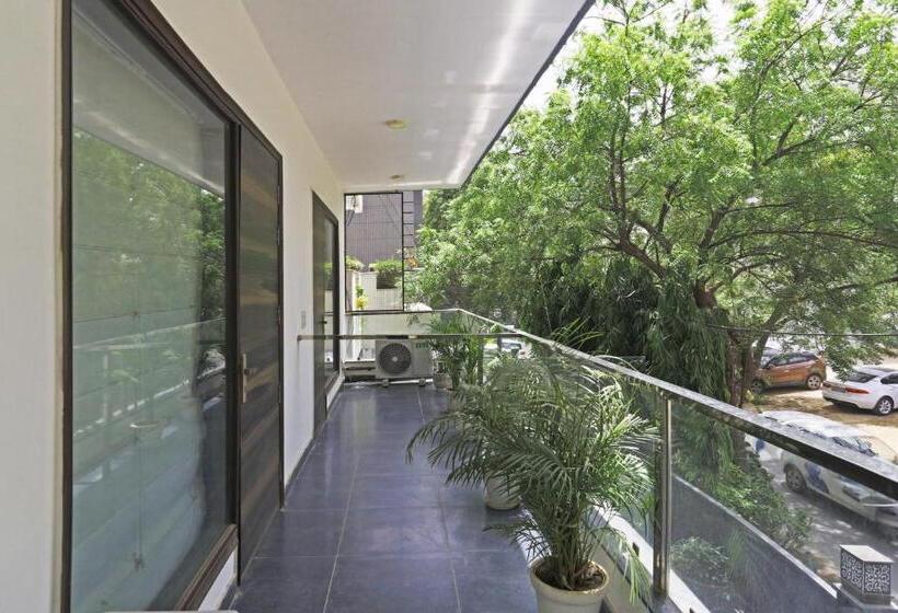 פנסיון Ab Inn Huda City Center