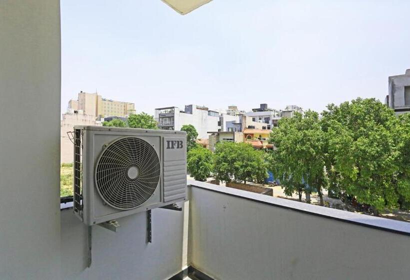 פנסיון Ab Inn Huda City Center