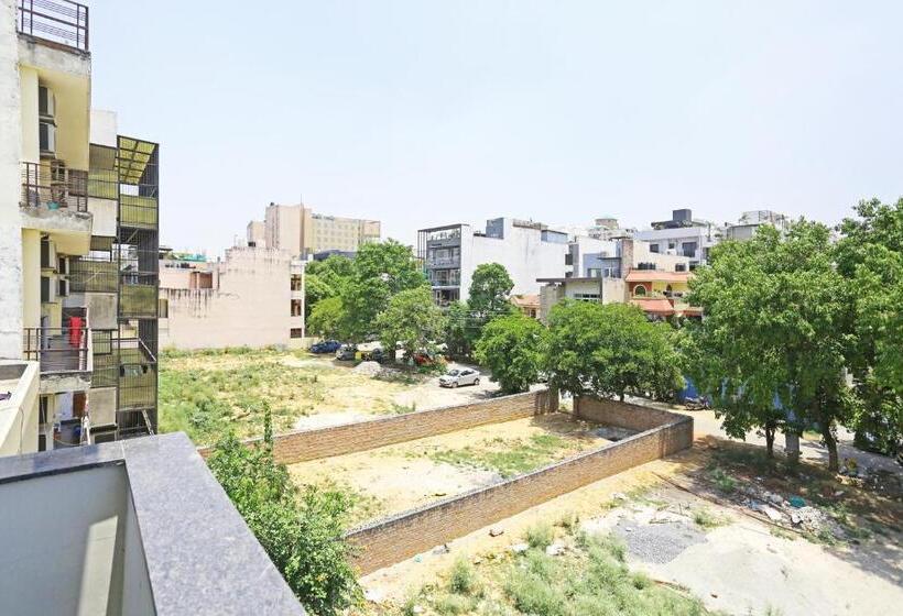 פנסיון Ab Inn Huda City Center