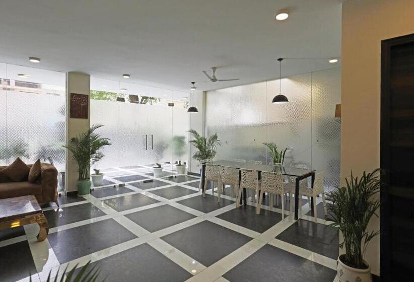 بنسيون Ab Inn Huda City Center