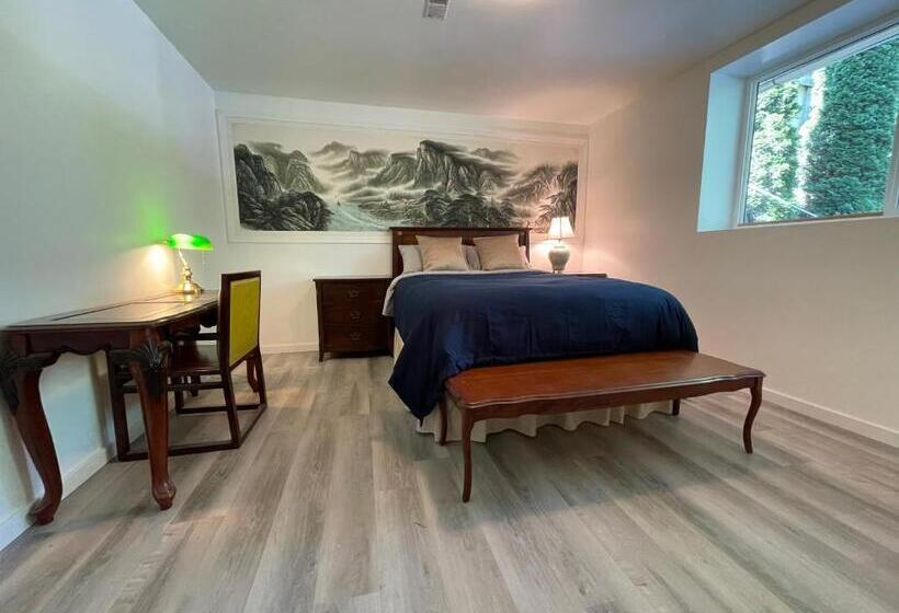 Пансион The Rhodo Place