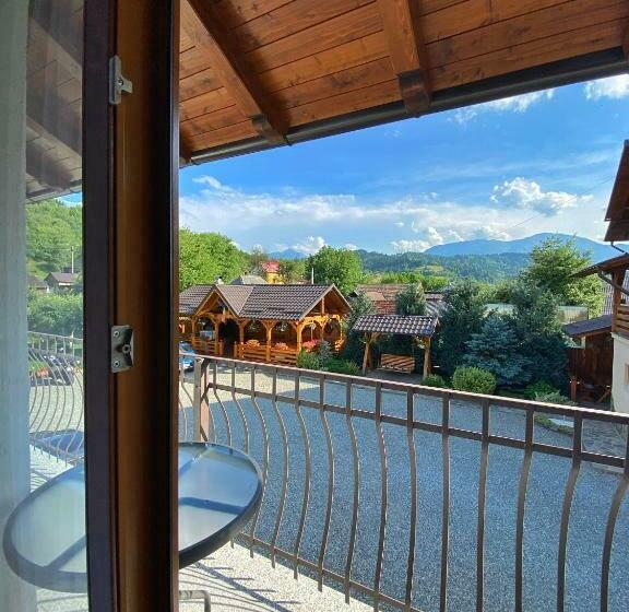 Pensiunea Carmen Borșa