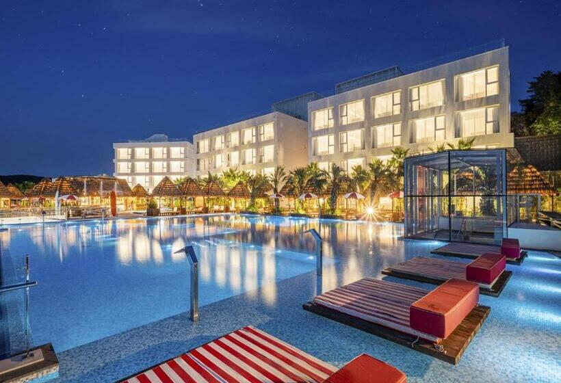 Yeosu Calacatta Hotel & Resort