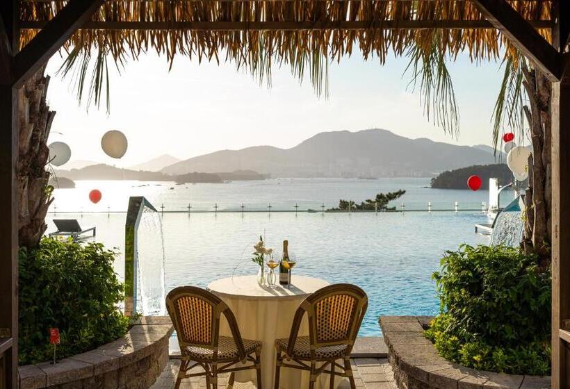 Yeosu Calacatta Hotel & Resort