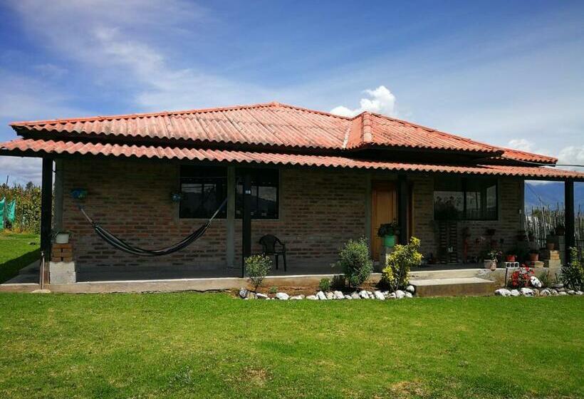 مبيت وإفطار Casa De Alojamiento Tipo Chalet