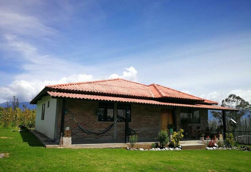 مبيت وإفطار Casa De Alojamiento Tipo Chalet