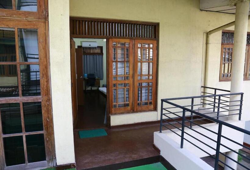 민박 Oasis Colombo