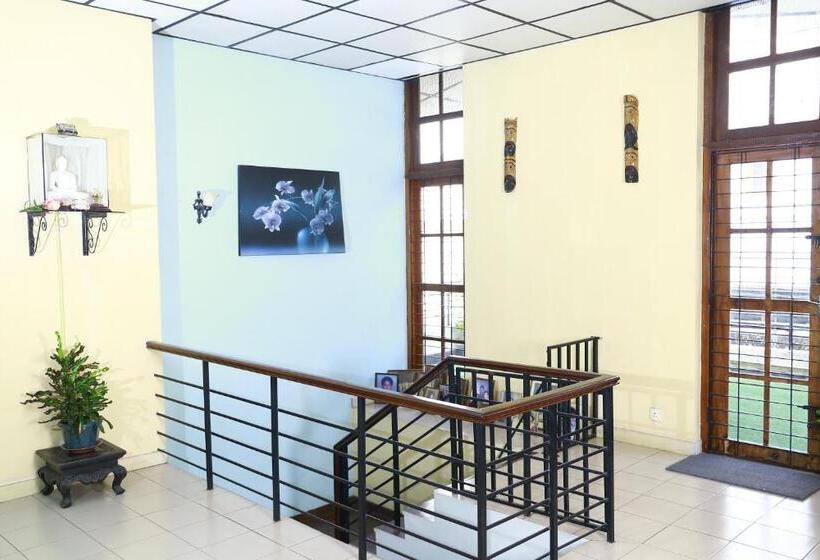 민박 Oasis Colombo