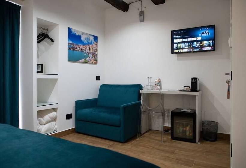 مبيت وإفطار Sofi Center Rooms