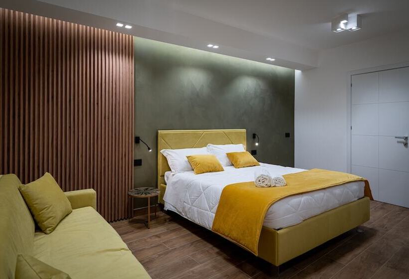 مبيت وإفطار Sofi Center Rooms