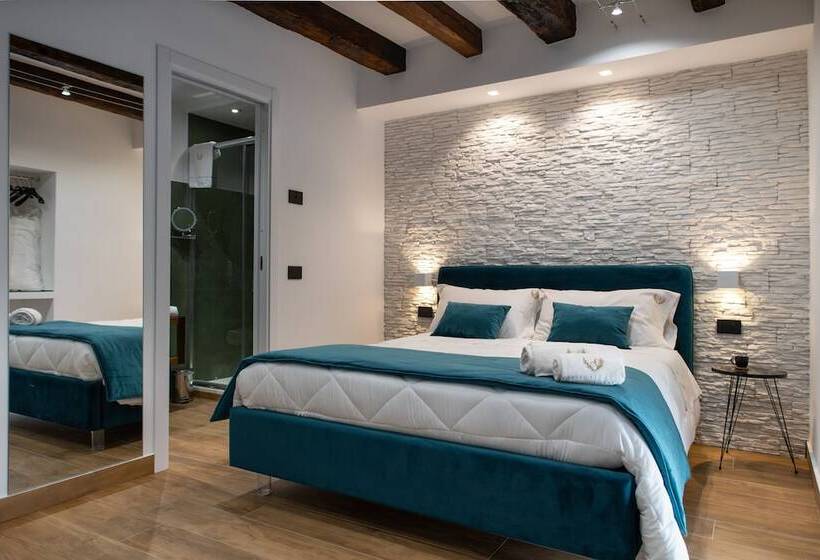 مبيت وإفطار Sofi Center Rooms