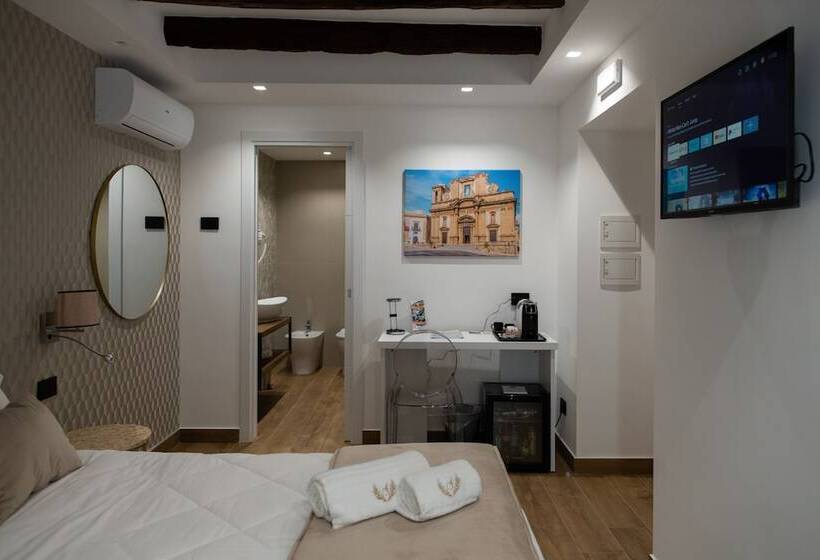 مبيت وإفطار Sofi Center Rooms