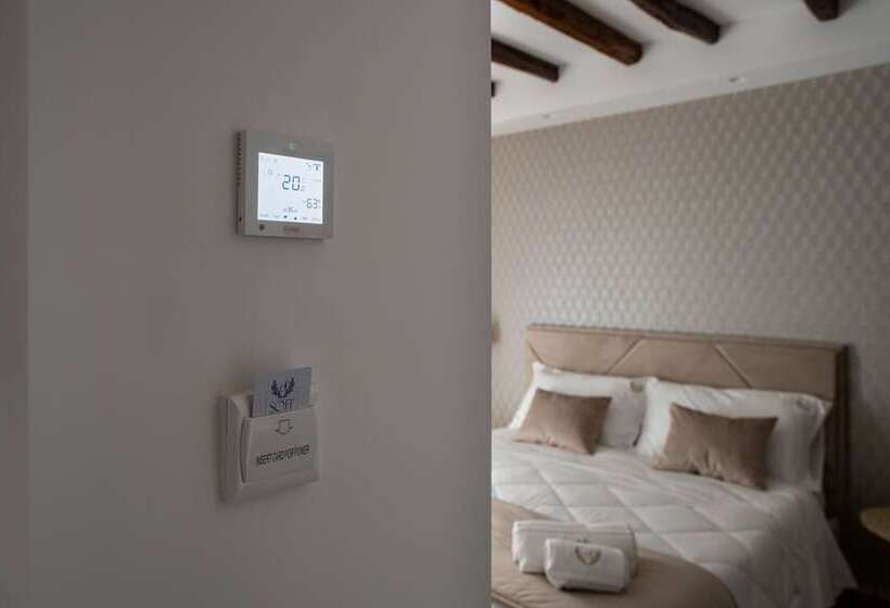 مبيت وإفطار Sofi Center Rooms