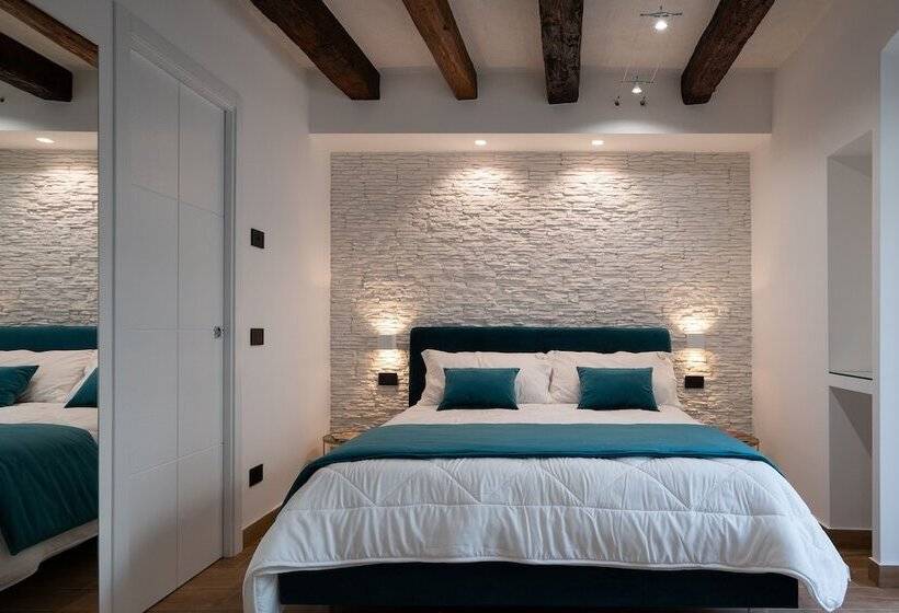 مبيت وإفطار Sofi Center Rooms