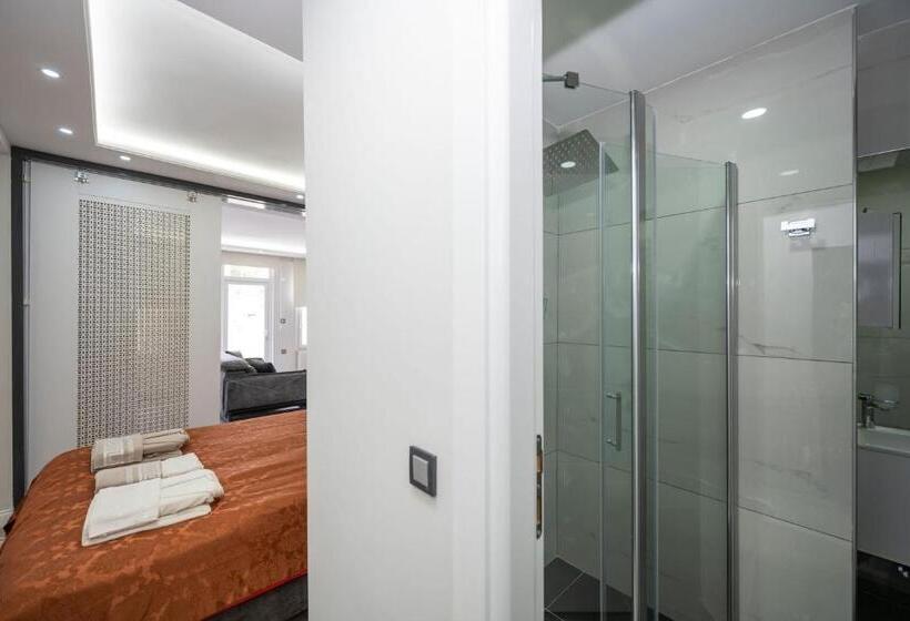 Bosphorus Exclusi̇ve Resi̇dence