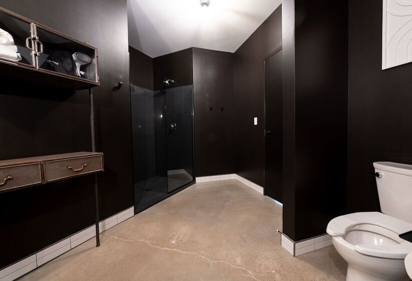 فندق Arch And Cable