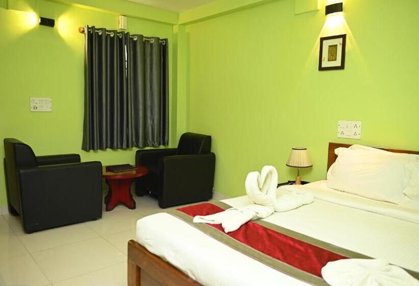 فندق Banabani Resort