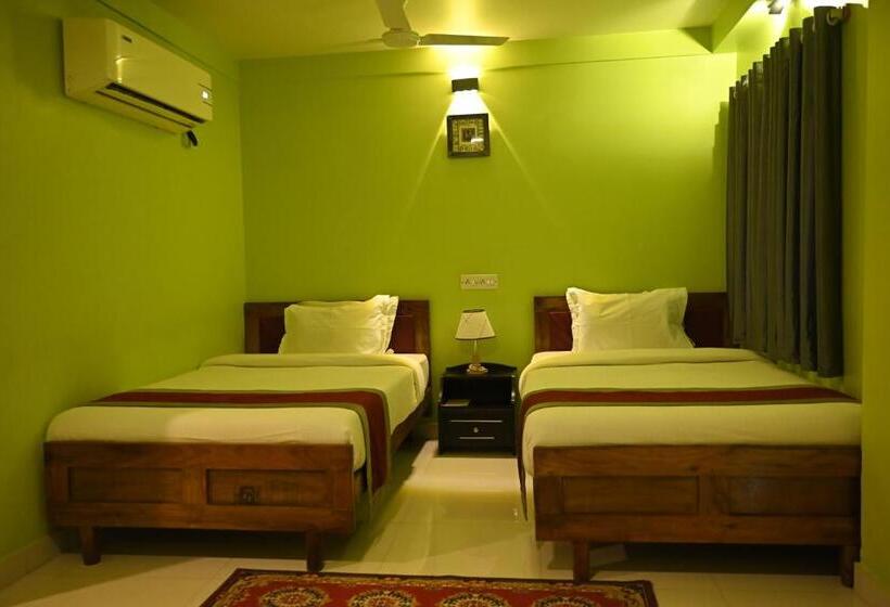 فندق Banabani Resort