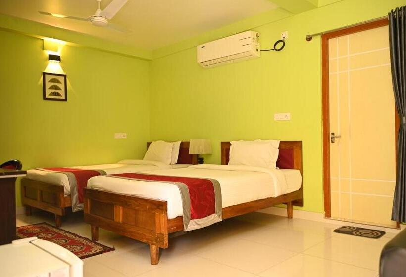 فندق Banabani Resort