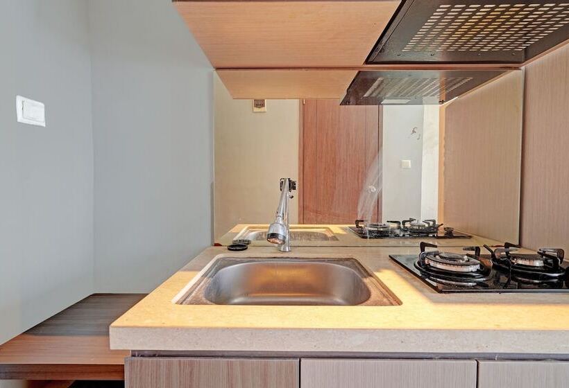 호텔 Capital O 92525 Easton Park Apartment Jatinangor By Yunus