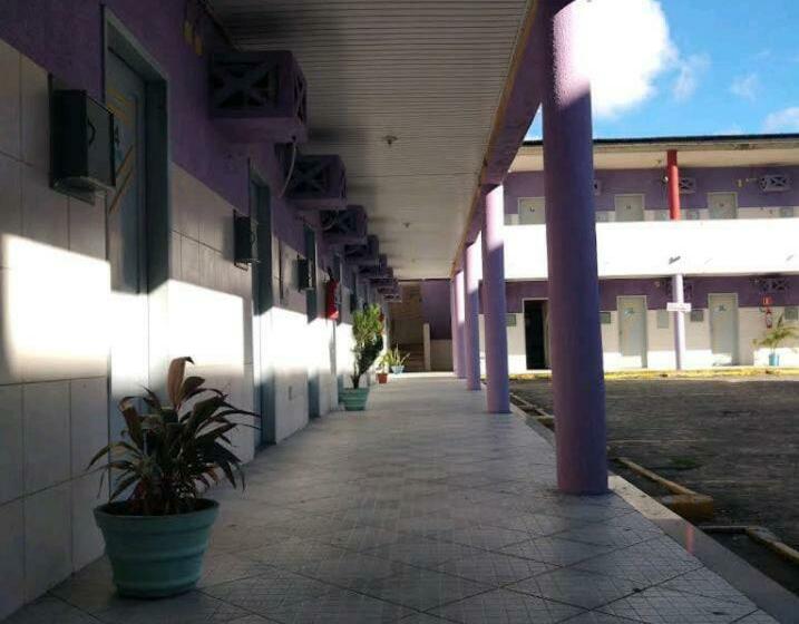 فنادق الكبسولة Pousada Delirios