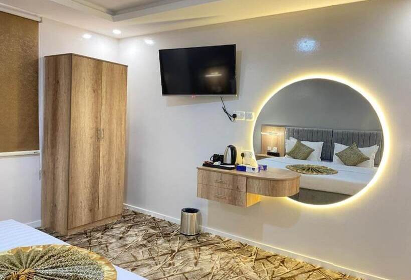 فندق Desert Paradise