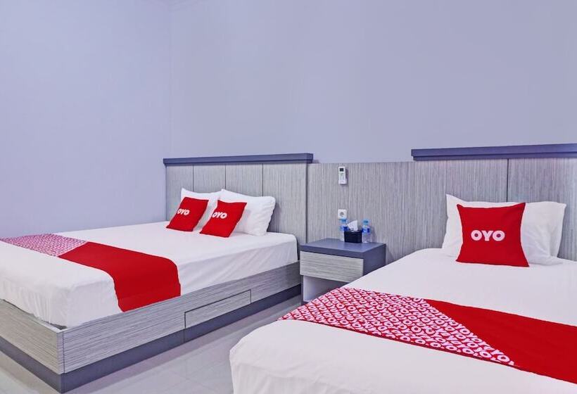 Отель Oyo 92518 De Luna