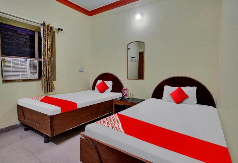 בית מלון כפרי Oyo Flagship 81231 Urmila Guest House