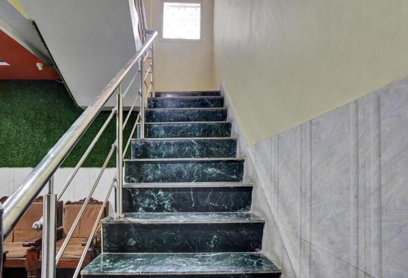 בית מלון כפרי Oyo Flagship 81231 Urmila Guest House