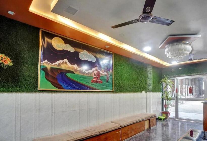 בית מלון כפרי Oyo Flagship 81231 Urmila Guest House