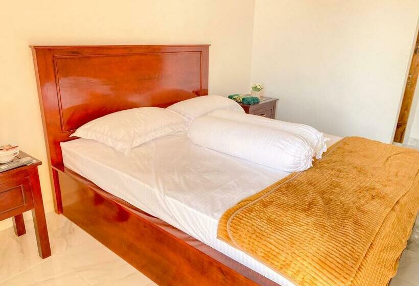 فندق Rumah Windy Guest House Bira